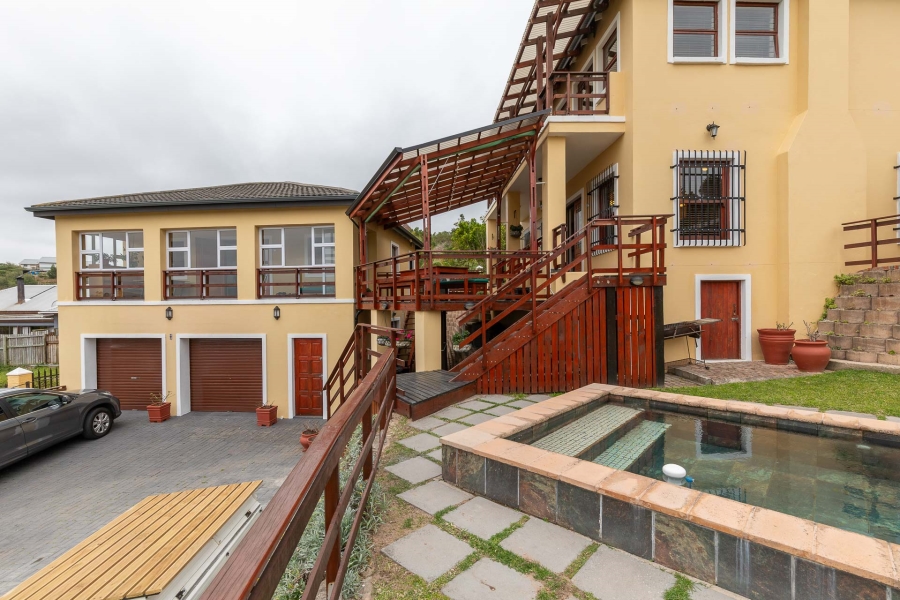 3 Bedroom Property for Sale in Knysna Heights Western Cape